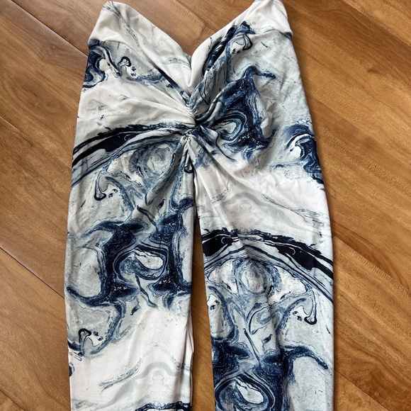 Lici fit scrunch legging wave pattern - Picture 2 of 3